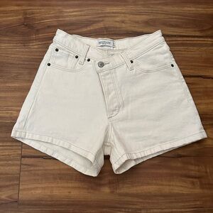 Abercrombie asymmetrical shorts